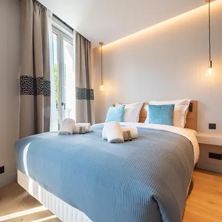 Appartement Demeure Montmartre à Paris Chambre photo